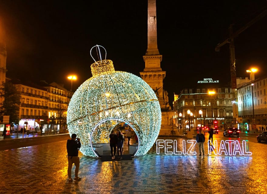 Lisbon: Private Christmas Lights Tour by Eco Tuk Tuk - Key things to know before you go