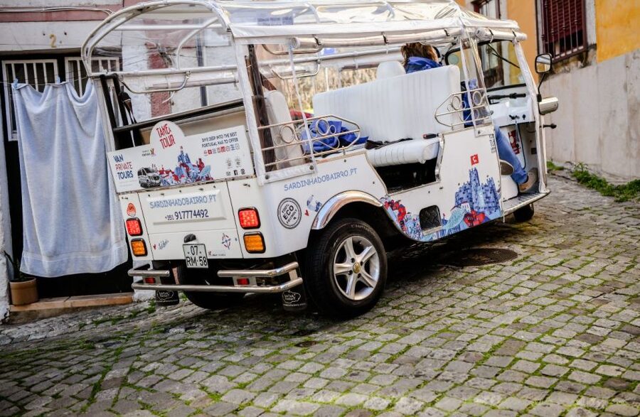 Lisbon: Private City Tour by Eco Tuk Tuk - Bairro Alto and Baixa: city texture you can feel