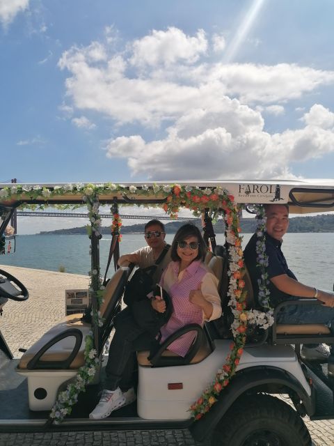 Lisbon: Private City Tour in Alfama and Chiado with Tuk Tuk - Mercado da Ribeira Start: Where the Tuk Tuk Game Plan Begins