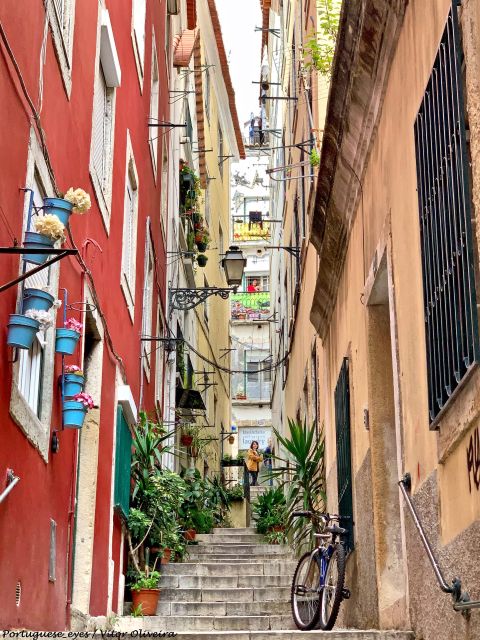 Lisbon: Private City Tour in Alfama and Chiado with Tuk Tuk - Chiado and Baixa: Getting Oriented Without Wearing Out Your Feet