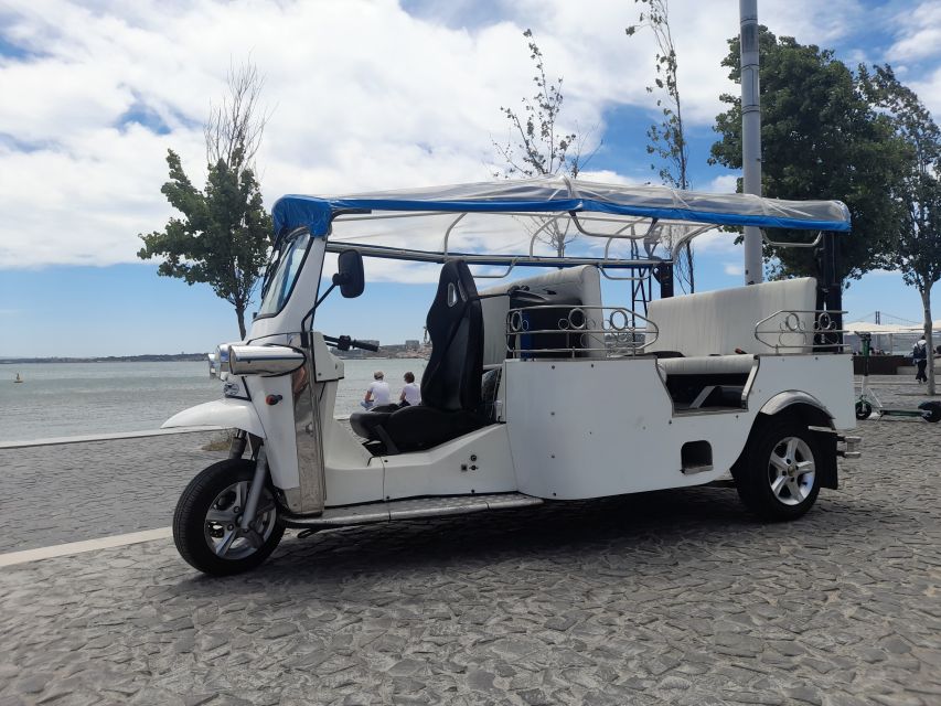 Lisbon: Private Eco Tuk-Tuk Tour for 2 Hours - Viewpoints and Photo Stops: How the Timing Fits Lisbon’s Hills