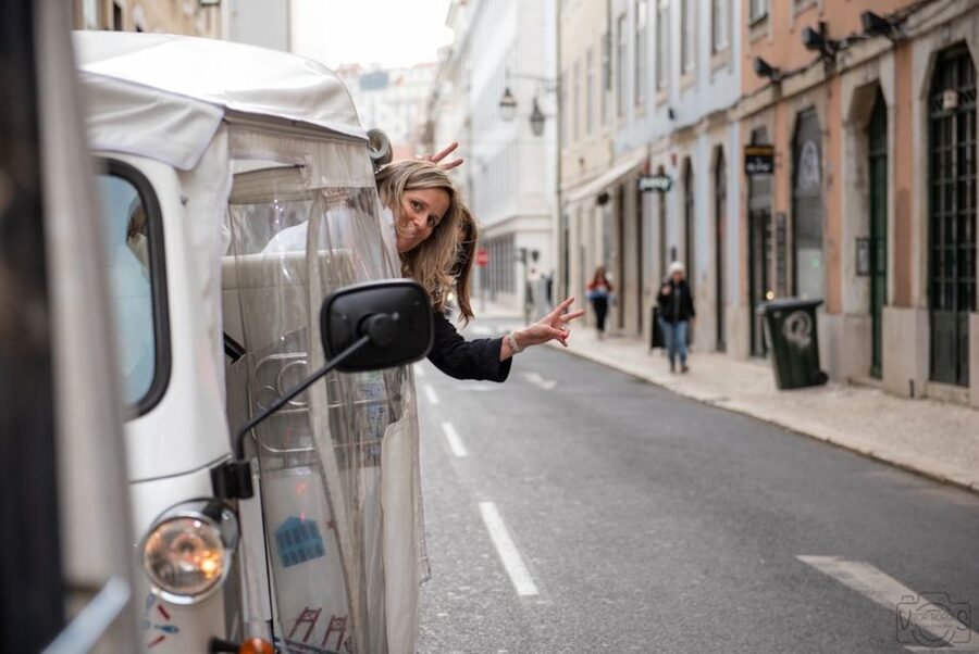 Lisbon: Private Food & Wine City Tour by Eco Tuk Tuk - How the electric tuk-tuk changes Lisbon in 3 hours