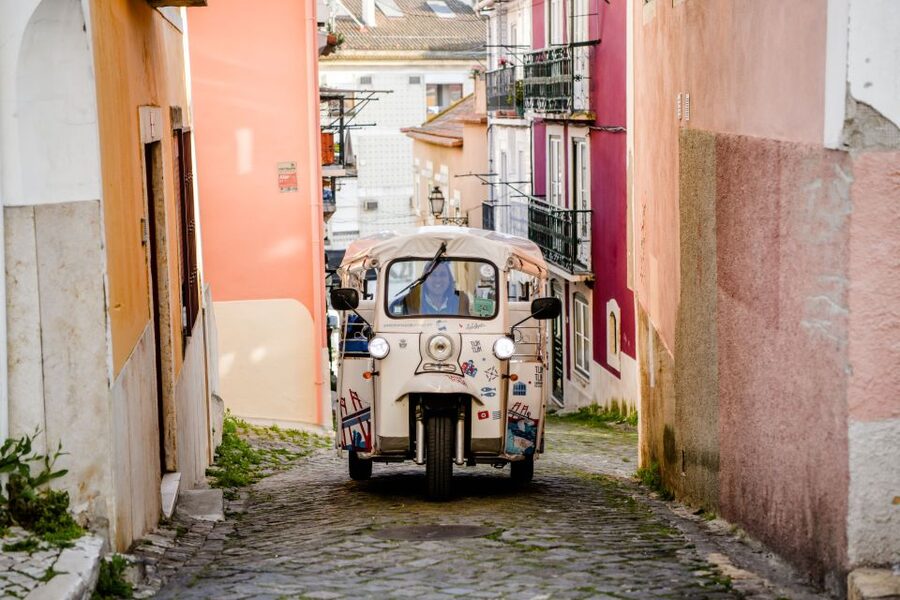 Lisbon: Private Food & Wine City Tour by Eco Tuk Tuk - Lisbon Cathedral area and the view chain of viewpoints