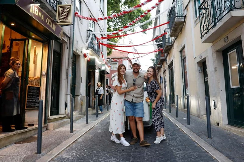 Lisbon: Private Guided Tour by Electric Tuk Tuk - Rossio Square and Lisbon Cathedral: a classic start without the stress