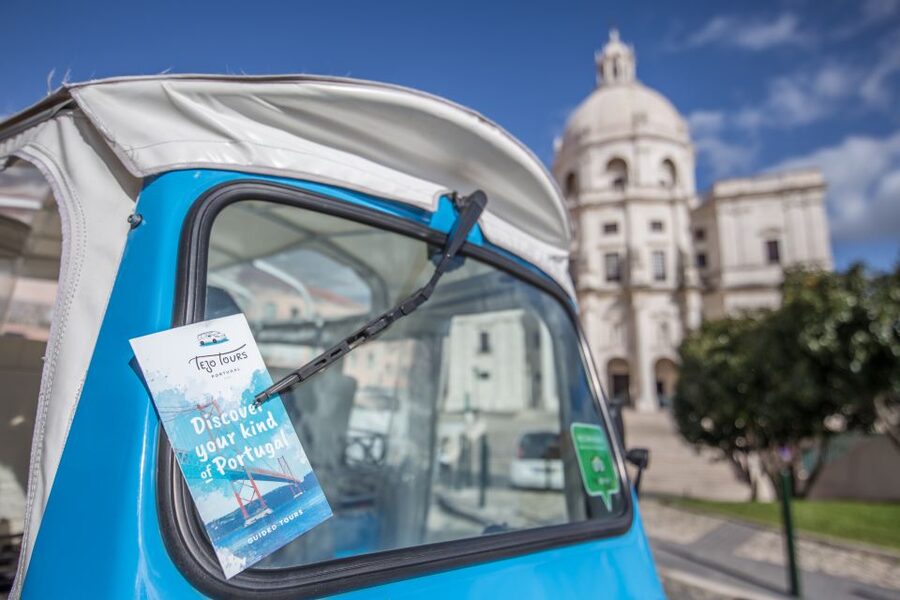 Lisbon: Private Guided Tour of Historical Center by Tuk Tuk - Key highlights worth booking for