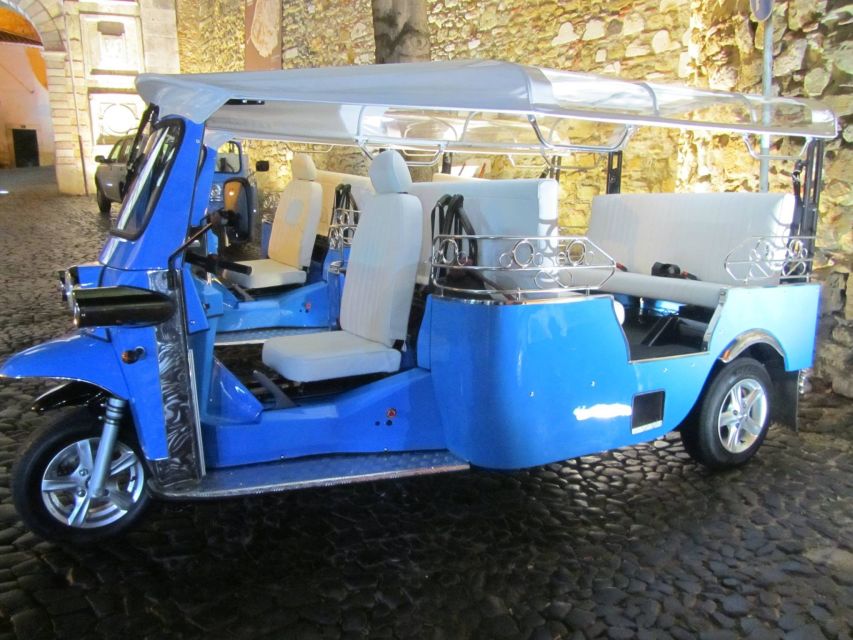 Lisbon: Private Guided Tour of Historical Center by Tuk Tuk - Alfama, Castelo, and the old quarters: history in motion, not on foot