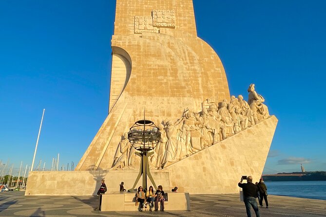 Lisbon Private Guided Tour with a Local and Tuk Tuk Ride - Miradouro de Santa Luzia to Alfama: why the viewpoints are the main event