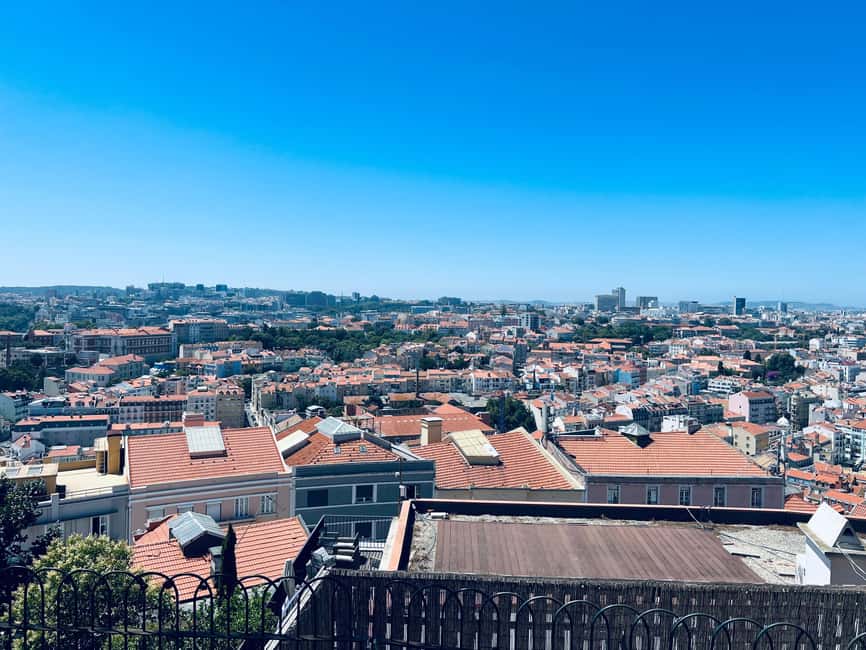 Lisbon: Private Guided TukTuk Tour Old Town 8-10 Spots - Should you book this Old Town Tuk Tuk Tour?