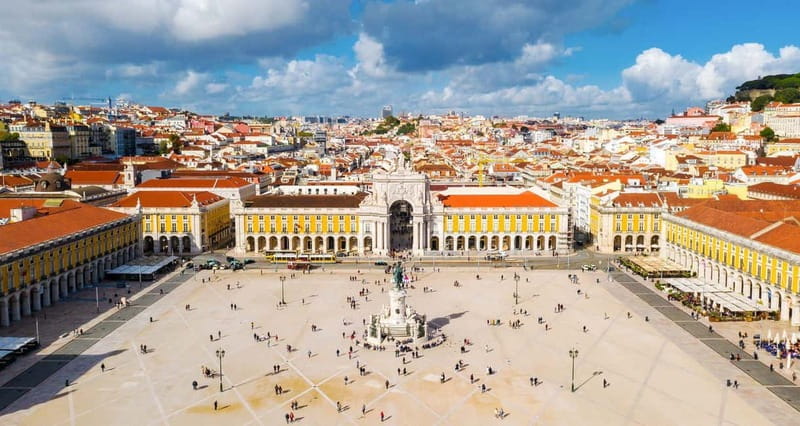 Lisbon: Private Sightseeing Tour by TukTuk - Miradouros: Santa Luzia, Portas do Sol, and Senhora do Monte