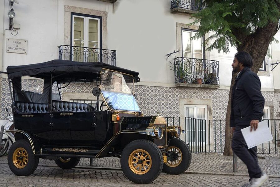 Lisbon: Private Sightseeing Tour in a Vintage Tuk Tuk - Alfama and Mouraria: Cathedral Area, Castle Neighborhood, and Key Viewpoints