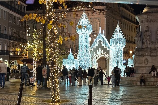 Lisbon Private Tour by Tuk Tuk (Christmas Lights) - Armazéns do Chiado and Rua do Ouro: Shop Windows and a Photo-Friendly Approach