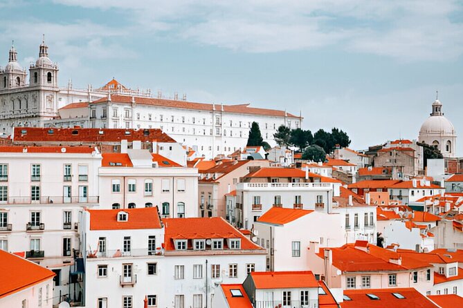 Lisbon: Private Tuk-Tuk City Tour - Bairro Alto and the finish at Mercado da Ribeira