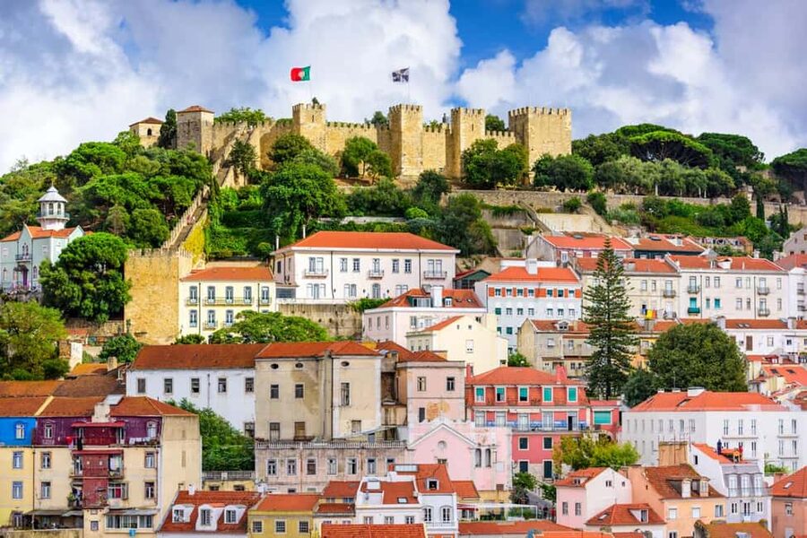 Lisbon: Private Tuk-Tuk City Tour With Local Guide - Choosing Your Duration: 90 Minutes vs Fully Private 2 Hours
