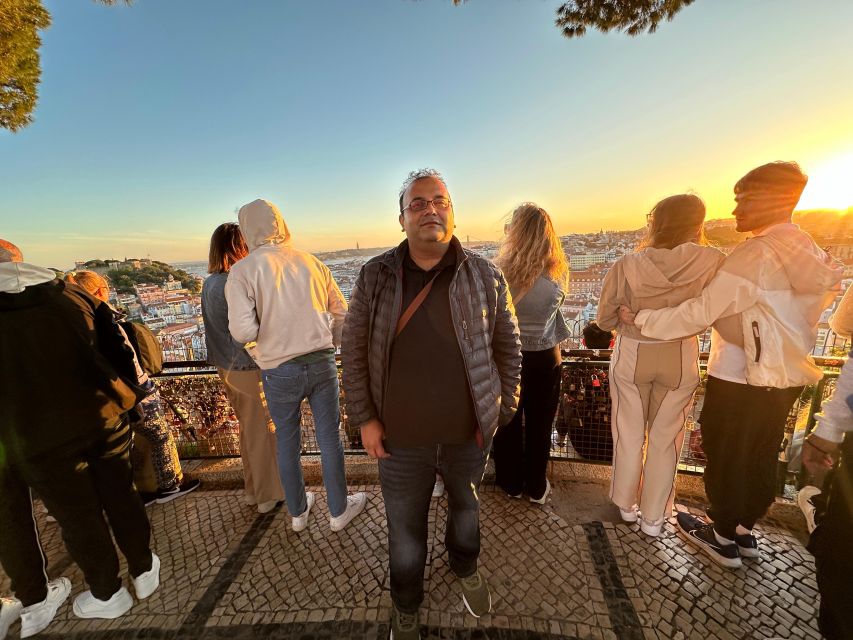Lisbon: Private Tuk-Tuk City Tour With Local Guide - Meeting Point and Drop-Offs: Where Your Ride Actually Starts