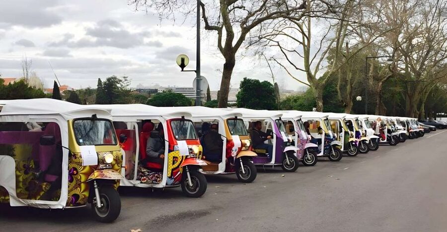 Lisbon: Private Tuk Tuk Sightseeing Tour & Historic Stories - Key Things You’ll Notice on This Tuk Tuk Tour