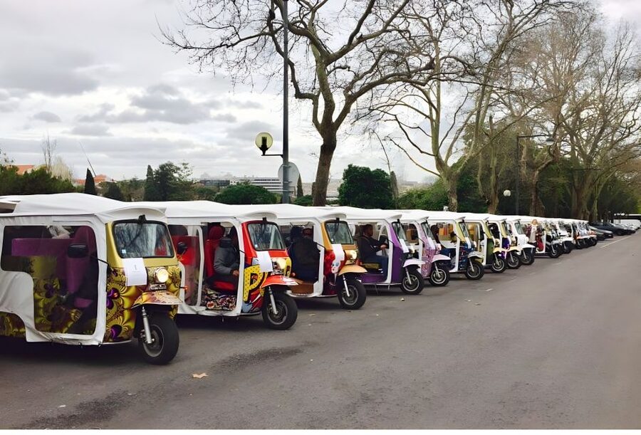 Lisbon: Private Tuk Tuk Sightseeing Tour & Historic Stories - What the 1-Hour Ride Actually Covers in Lisbon’s Historic Area