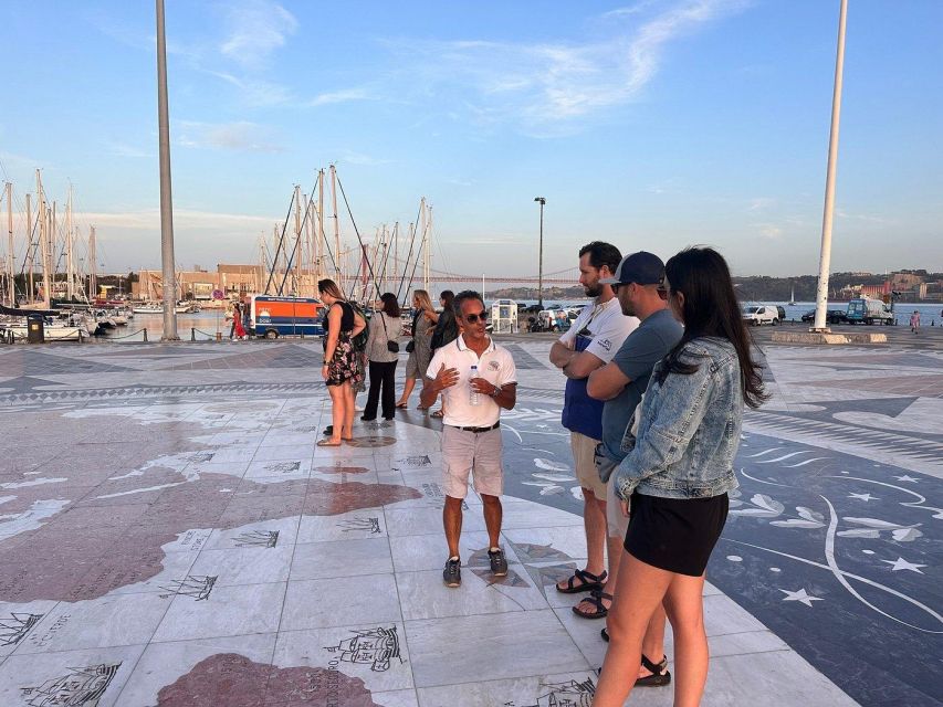 Lisbon: Private Tuk-Tuk Tour - The smartest way to “get your bearings” in Lisbon