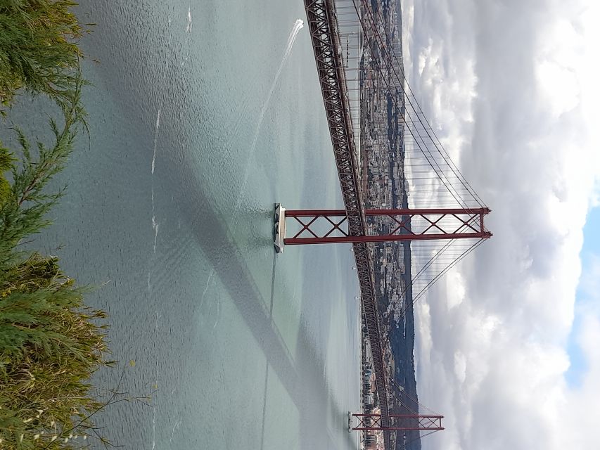 Lisbon: Private Tuk Tuk Tour Christ the King & Abril Bridge - Alcântara Setup: A Quick Orientation Moment