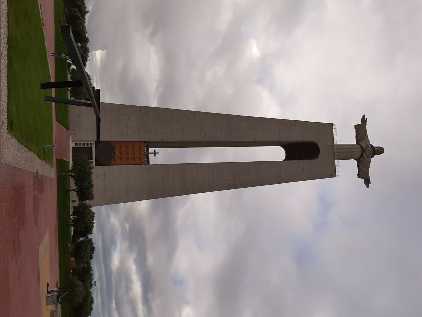 Lisbon: Private Tuk Tuk Tour Christ the King & Abril Bridge - Price and Value: Is $188 Worth It?