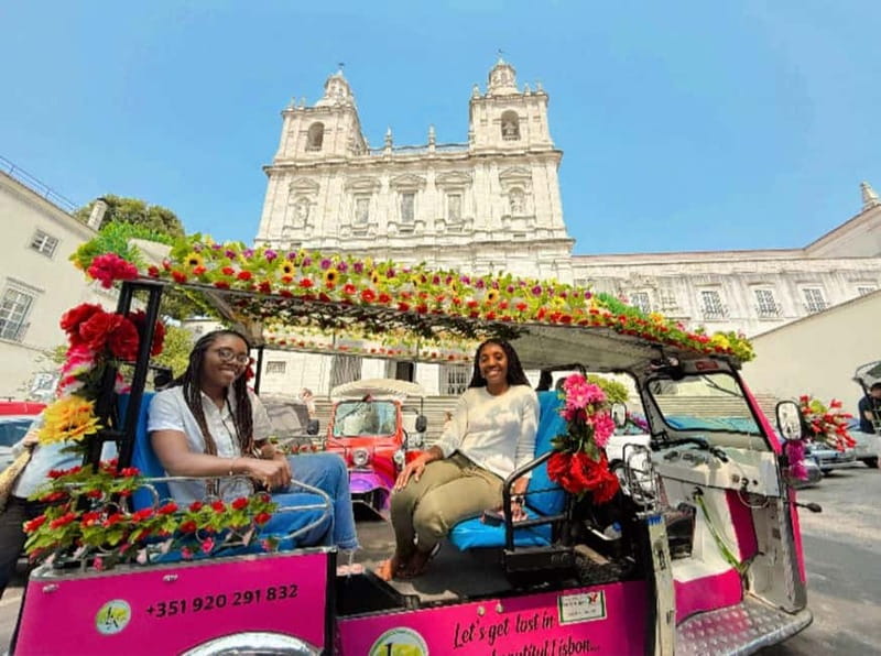 Lisbon: Private Tuk-Tuk Tour of Old Town & Scenic Viewpoints - Lisbon’s Electric Tuk-Tuk Sweet Spot for Old Town Views