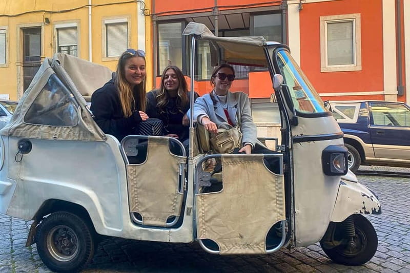 Lisbon: Private Tuk-Tuk Tour with Local Guide - Senhora do Monte: The 180-Degree Lisbon Moment