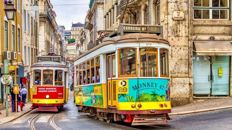 Lisbon: Private Tuktuk Tour with History & Music - If you go longer: Belém and the Age of Discovery highlights