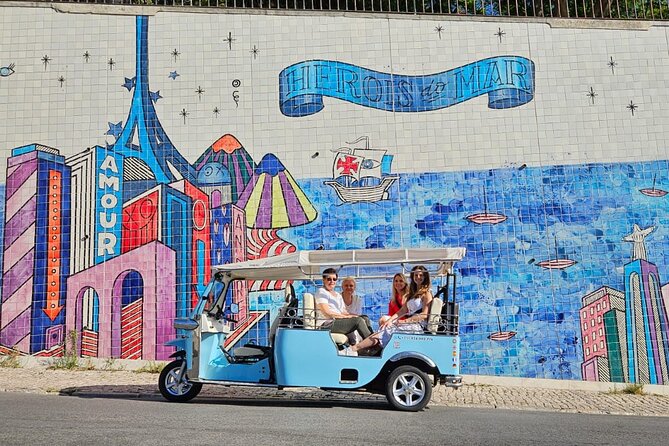Lisbon Private TukTuk Tour with True Local Guide - Príncipe Real and Jardim do Torel: where Lisbon slows down