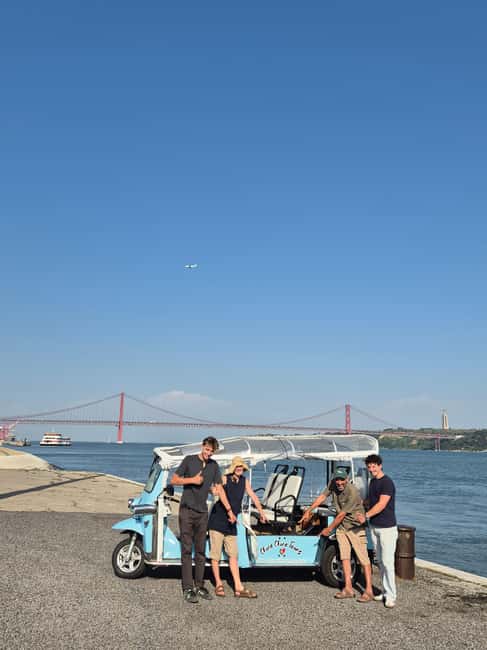 Lisbon: Skip-the-Line Pastéis de Belém & Belém Tuk-Tuk Tour - Who this tour suits best (and who should skip it)
