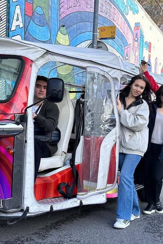 Lisbon Tour With Tuktuk - Lisbon Cathedral and São Vicente de Fora: Quick Hits With Big Context