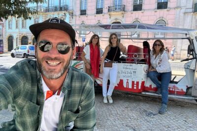 Lisbon Tuk Tuk: Explore Lisbon’s Hidden Treasures 1:30h - Getting Started at Hard Rock Cafe Lisboa (and Why It Matters)