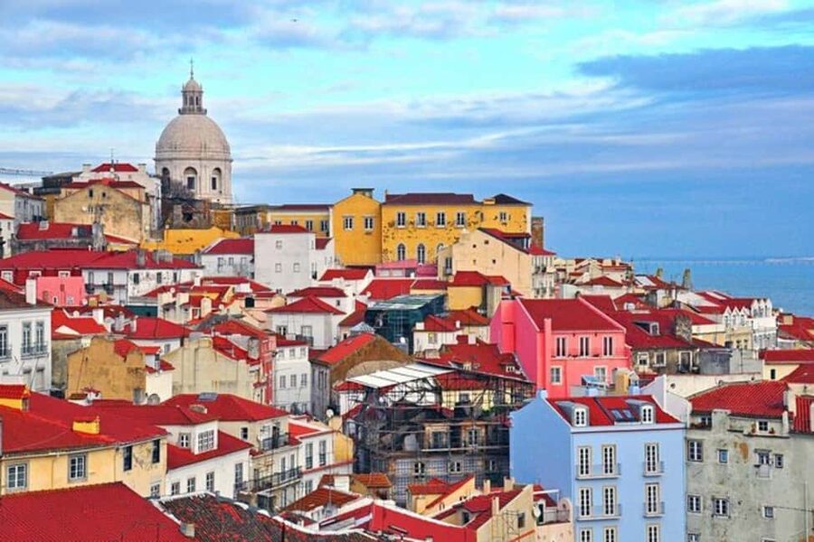 Lisbon: tuk-tuk tour with free hotel pickup - Hotel pickup and a flexible private pace for $35