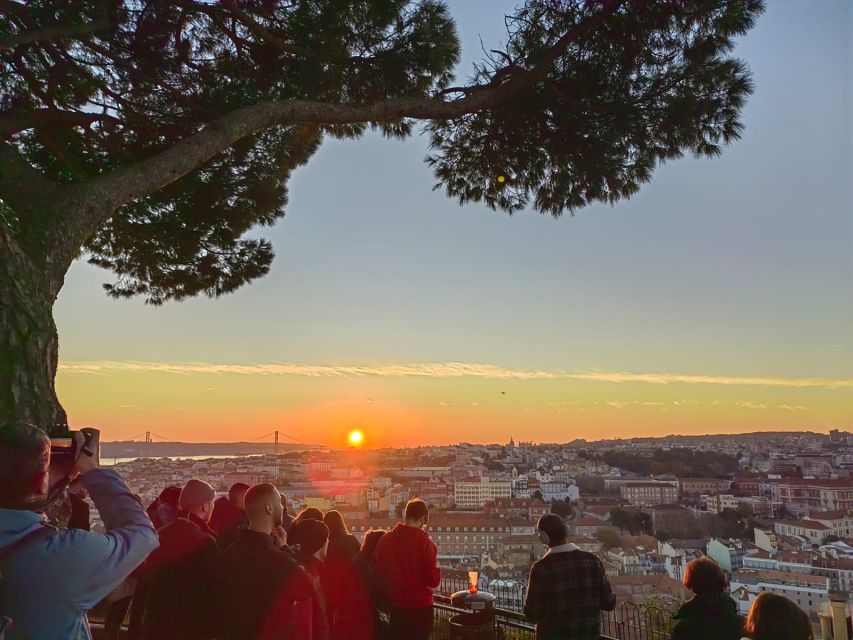Lisbon Tuktuk Old-town Sightseeing Tour - Nosso Senhora da Monte: the top-point payoff for views
