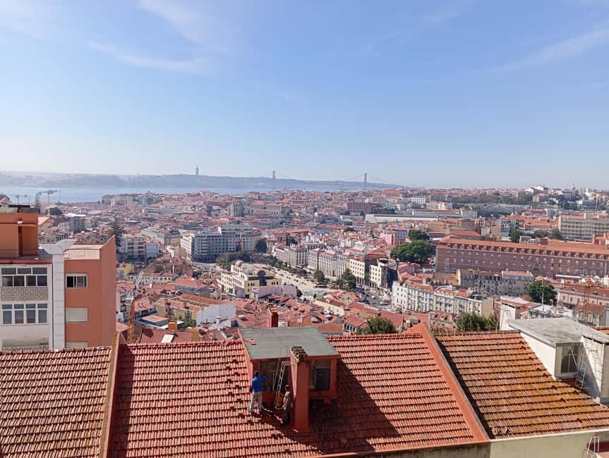 Lisbon. Tuktuk tour, Alfama & Historic city tour - Why Lisbon suits a tuk tuk ride