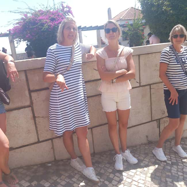 Lisbon. Tuktuk tour, Alfama & Historic city tour - The historic city center: more meaning, less guesswork