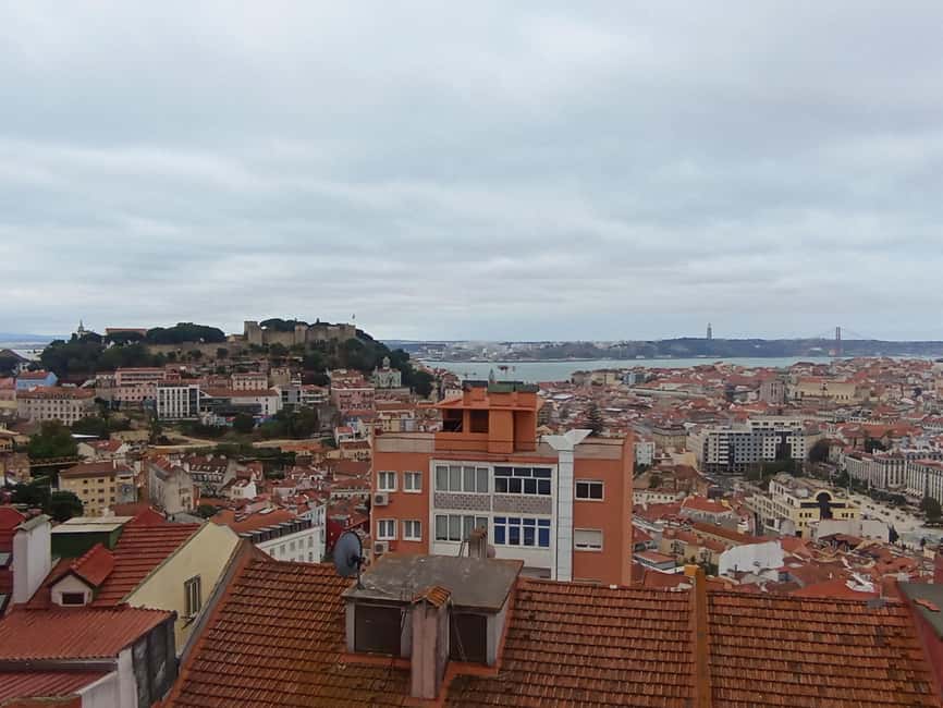 Lisbon. Tuktuk tour, Alfama & Historic city tour - FAQ