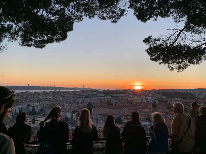 Lisbon TukTuk Tour - Smooth & Fun - Best Instagram Spots - Getting Your Bearings Fast on Lisbon’s 7-Hill Logic