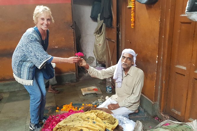 Luxury Rickshaw Tour of Old Delhi - Why Old Delhi by Luxury Rickshaw Works So Well