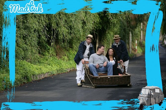 Madeira Monte Tobbogans and Old Town Tuk Tuk Tour by MadTuk - Funchal coastal passing: a good warm-up before the climb