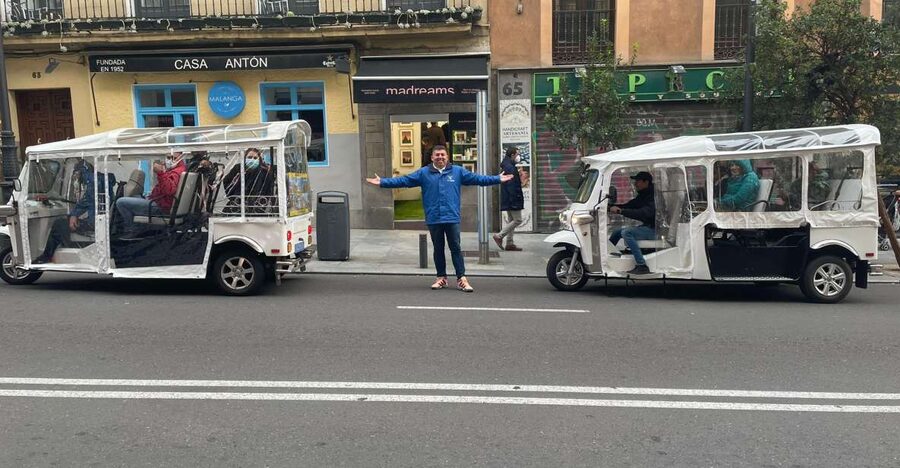 Madrid: City Highlights Tuk Tuk Tour - Tuk-Tuk Orientation: How This Tour Helps You See Madrid Fast