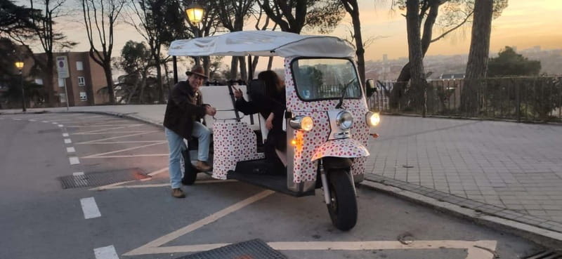 Madrid: City Tours - 6 seats private ecological tuk tuk - Key highlights to know before you ride