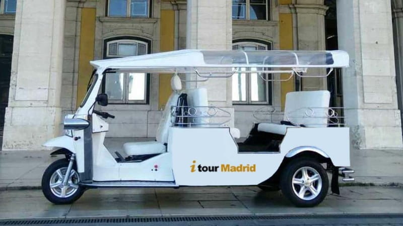 Madrid: Highlights City Tour by Electric Tuk Tuk - Barrio de las Letras and Plaza de Canalejas: culture and quick photo breaks