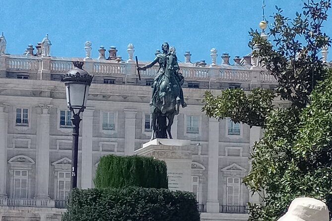 Madrid in Tuk Tuk with Local Guide Included - Why a Tuk Tuk Tour Fits Madrid So Well