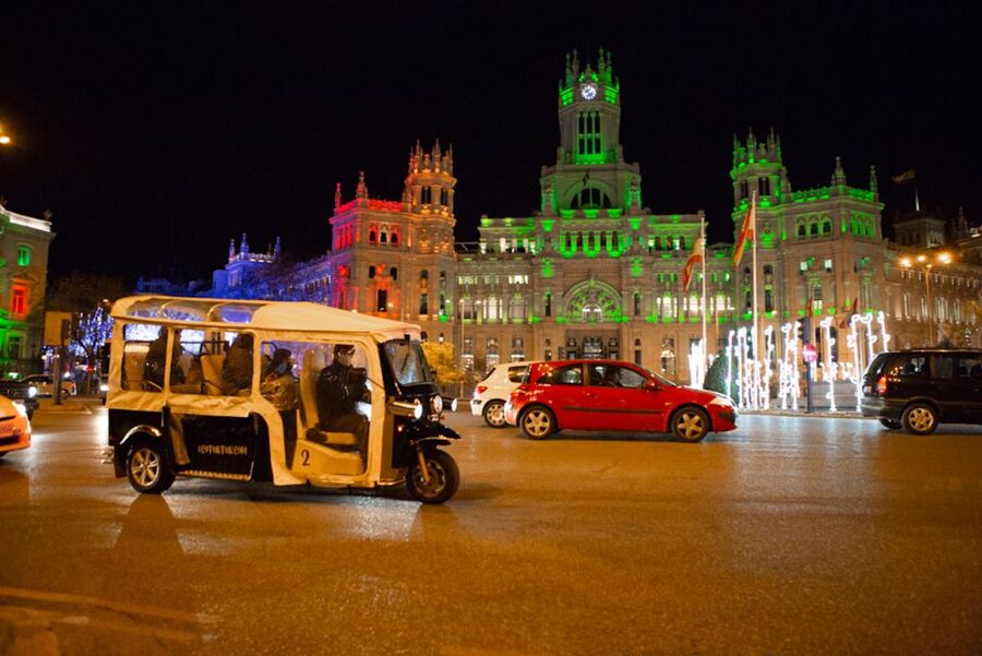 Madrid: Private Christmas Lights Tour by Eco Tuk-Tuk - Price and What the Private Format Means in Madrid