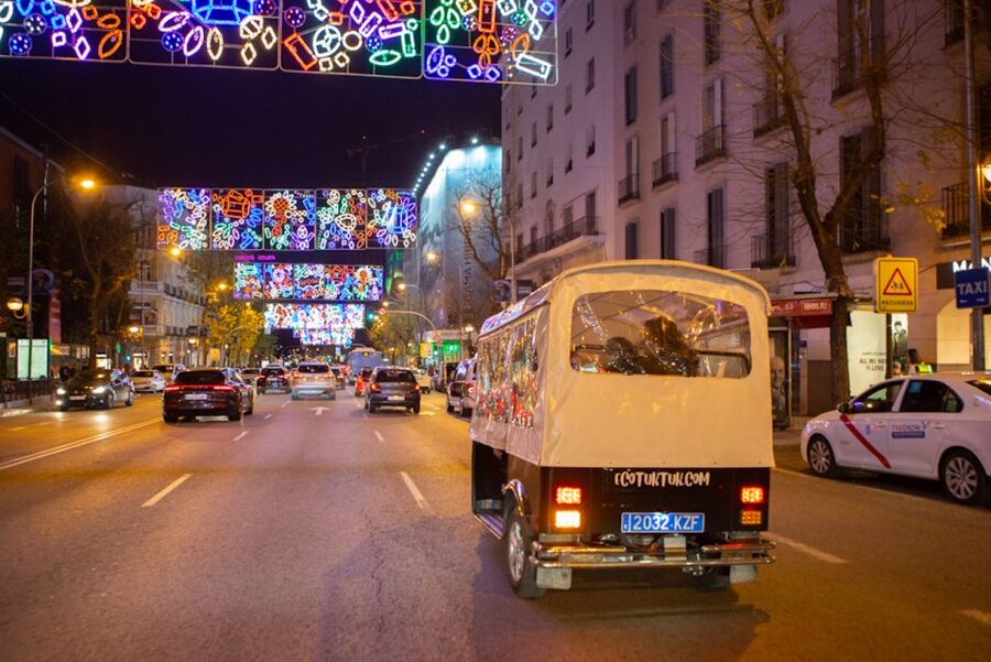 Madrid: Private Christmas Lights Tour by Eco Tuk-Tuk - Starting Point at Calle de Antonio Maura: Easy In, Quick Out