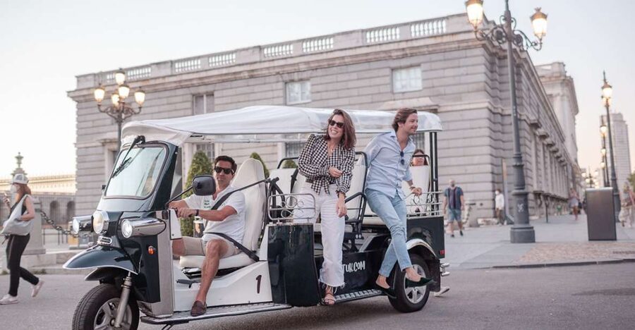 Madrid: Private City Tour by Eco Tuk Tuk - Key highlights worth booking