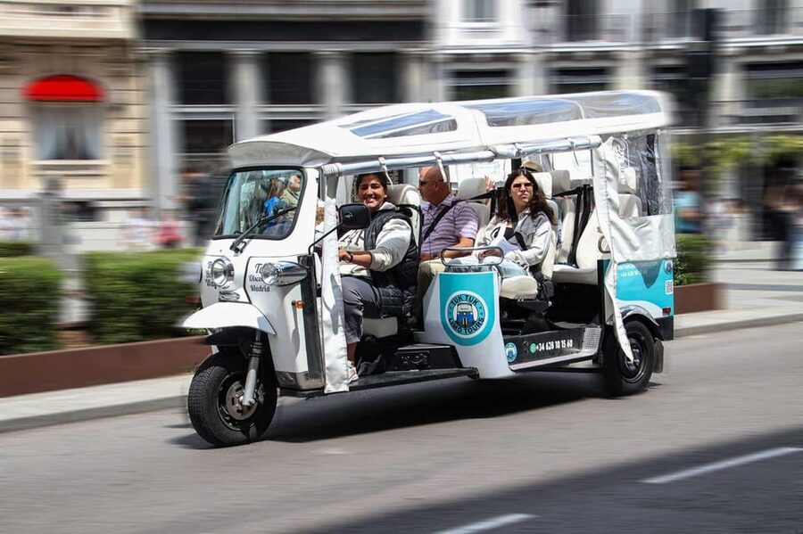 Madrid Tuk Tuk Welcoming Tour - The Route: From Calle Mayor to Royal Madrid in Photo-Stop Order