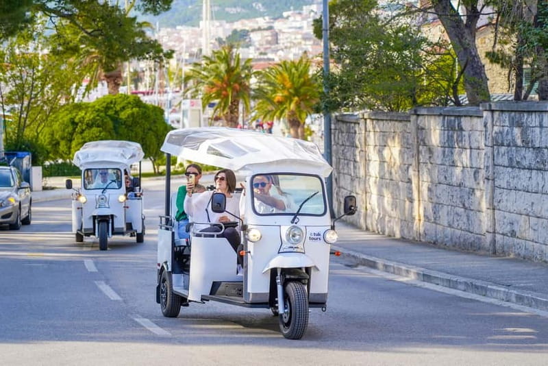 Makarska: Skywalk Tuk-Tuk Tour with Skip-the-Line Ticket - Key highlights at a glance
