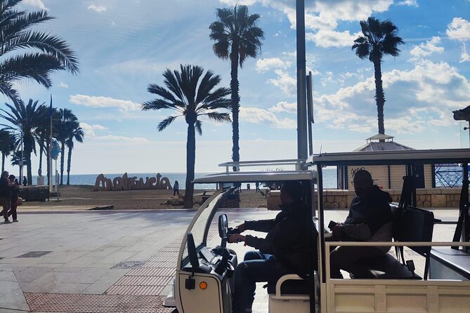 Malaga by Tuk Tuk i : 1 or 2 hours Private city tour - Pompidou Málaga in El Cubo: Modern Art Energy in a Short Stop