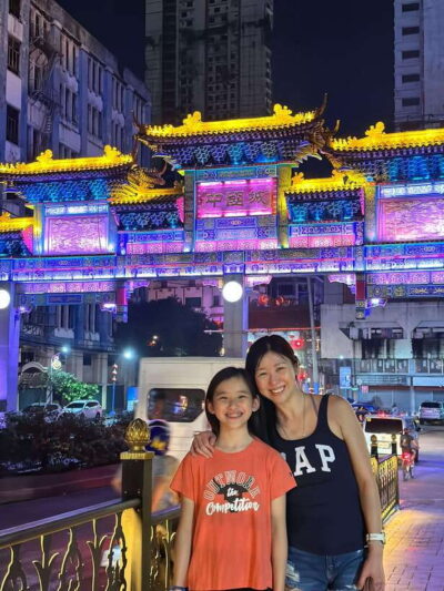 Manila: Chinatown Nighttime Tour by Tuk-Tuk - Ongpin Street at Night: Neon Eats and Market-Watching