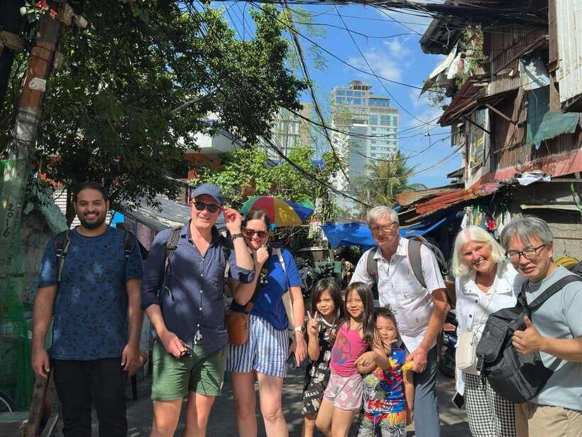 Manila: Guided Tuk Tuk Ride - Chinese shopping stops: why these stores matter on a first day